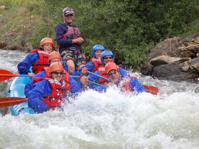 WHITE WATER RAFTING FOR EIGHT PEOPLE WITH AN OLYMPIC CHAMPION